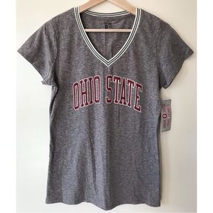 Scarlet and Gray • L • V Neck Ohio State Short Sleeve T-Shirt Tee